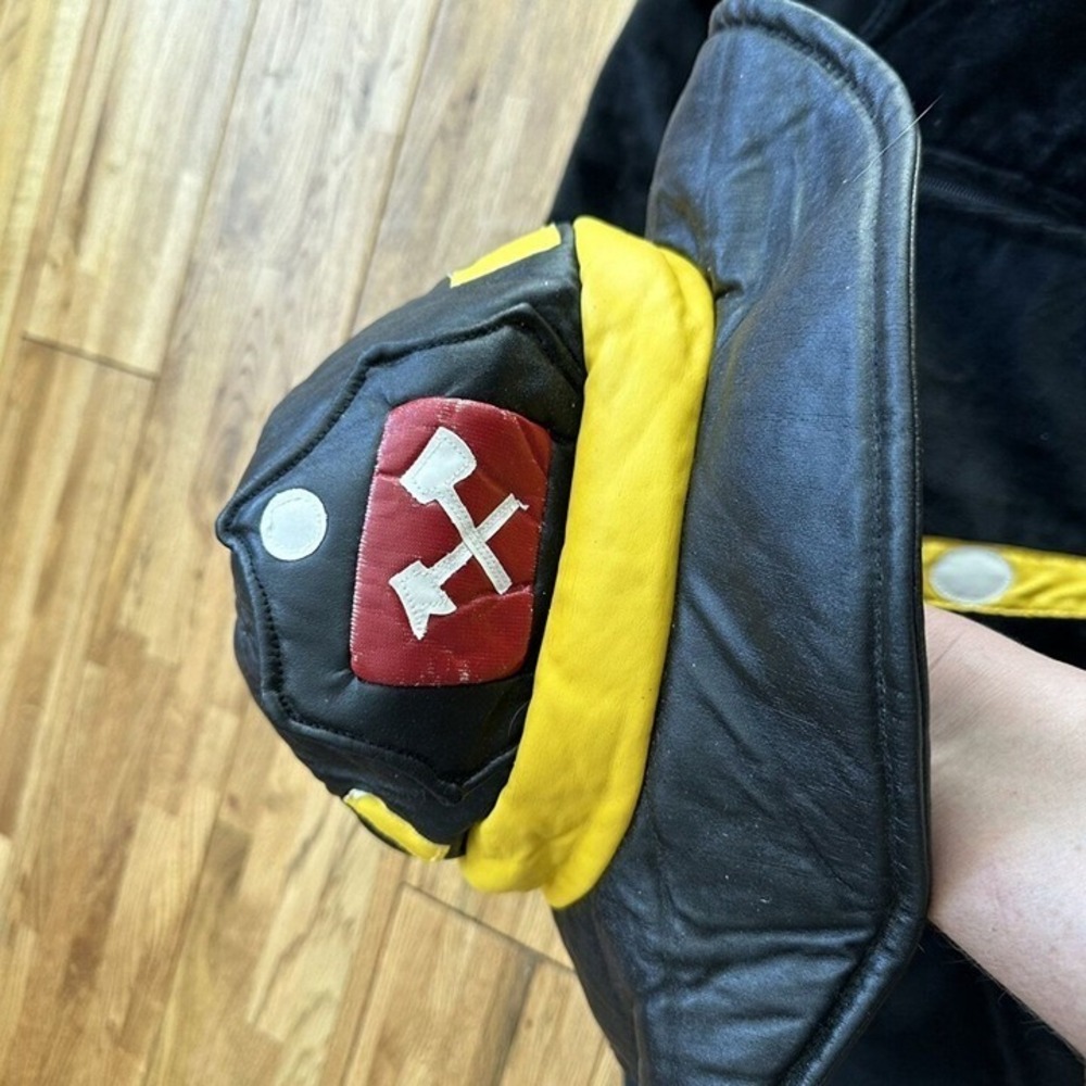 Kids Firefighter Halloween Costume‎ size 7-8 - Picture 9 of 10